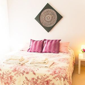 Double or Twin Room Private External Bathroom